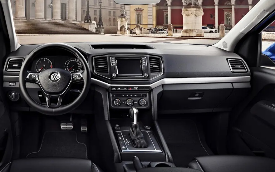 kypit_ramka-intro-incar-rvw-fc1139-vw-amarok-2016-2020