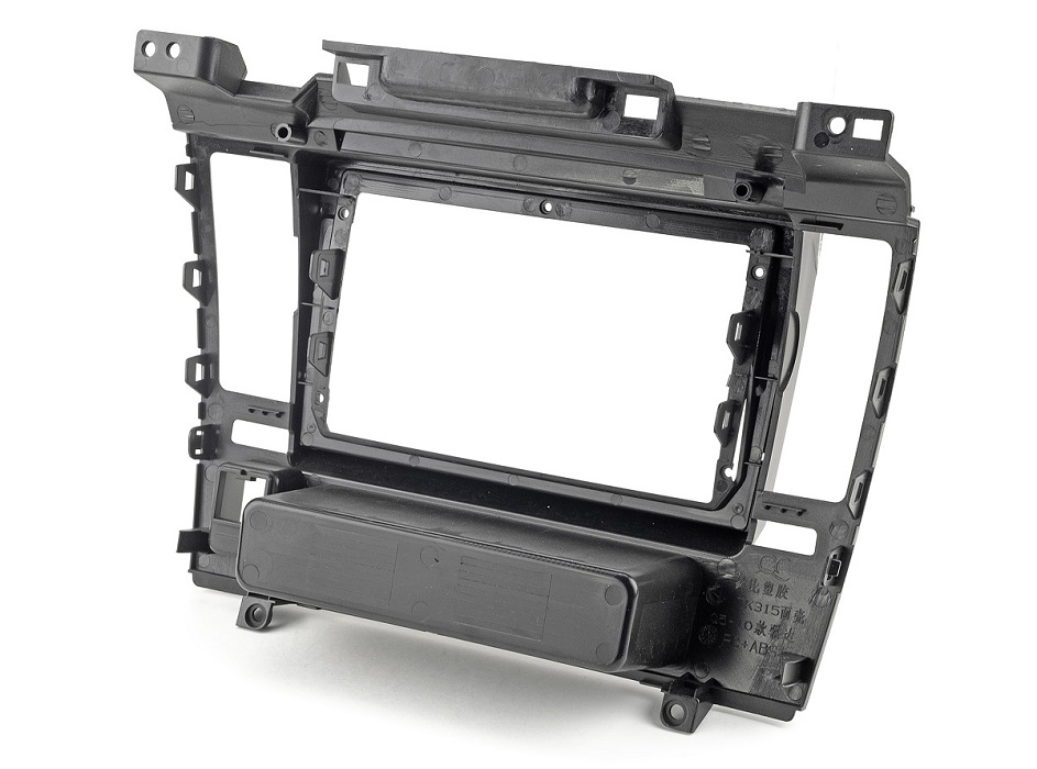 kypit_ramka-intro-incar-rns-fc469-nissan-tiida-2004-2014