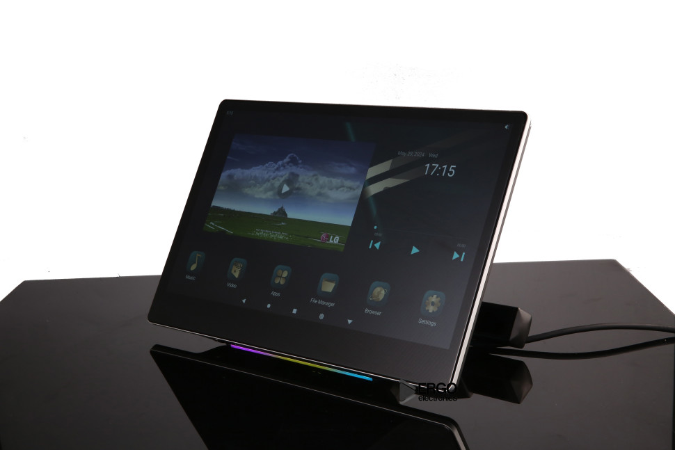 kypit_avtomobilnyy-monitor-ergo-er1360an