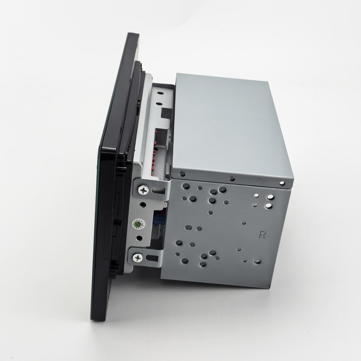 kypit_avtomagnitola-eplutus-ca103