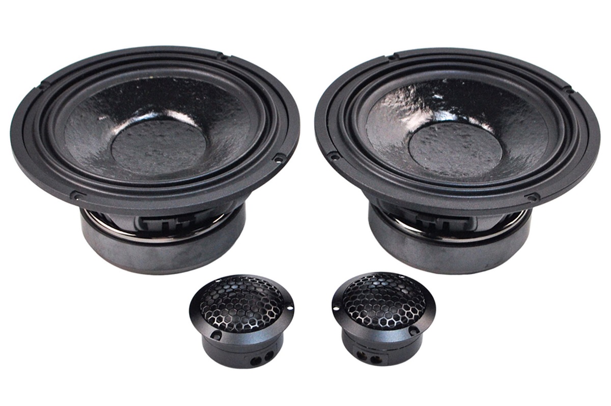 kypit_avtoakustika-redpower-rp6a