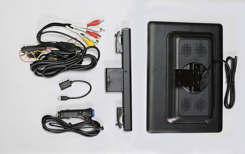 kypit_avtomobilnyy-monitor-ergo-er1260an